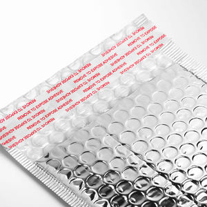 Bolsas de Envío de Polietileno con Burbujas Personalizadas |   Sobre Acolchado Autosellable Resistente a Impactos |   Empaque Resistente al Agua para Comercio Electrónico - Product Image 4