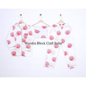 Elegante conjunto de pijama de algodón para mujer, diseño estampado a mano, ropa de dormir cómoda, ropa de fiesta, lavable, natural, indio. - Product Image 1