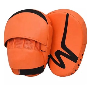 Guantes de Béisbol Duraderos y Profesionales para Diestros, de 9 Pulgadas, con Agarre Suave, de Cuero, para Entrenamiento de Béisbol y Sóftbol - Product Image 1