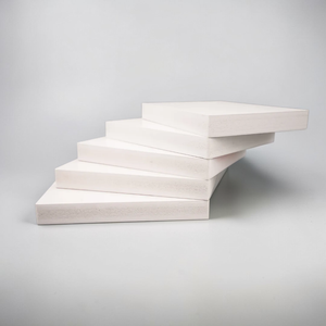 Plaques de mousse PVC 2mm résistantes aux UV 1220x2440mm, service de découpe pour la fabrication d'enseignes et les panneaux de meubles - Fournisseur en gros - Product Image 1