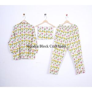Ensemble de pyjama en coton indien imprimé à la main, vêtements de nuit élégants et tendance pour femmes et hommes, respirant, 100% coton pour l'été - Product Image 4