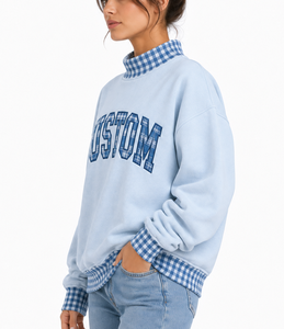 Sweat-shirt en molleton bleu clair pour femme, personnalisé, avec bordure à carreaux et motif lettre brodé, col rond, coupe classique, pour l'automne - Product Image 3