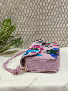 Bolso de Hombro Tipo Clutch con Cuentas Rosas, Estilo Tropical, Fabricante OEM, Hecho a Mano, con Diseño de Palmera, para Resort, Venta al por Mayor, Exportación, Marca Privada, a Granel - Product Image 3