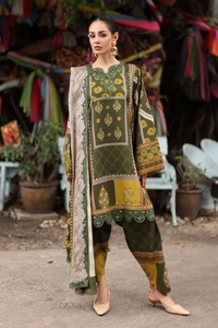 Collection de vêtements d'hiver 2026, vêtements d'hiver, ensembles shalwar kameez pour femmes en lin brodé imprimé de très haute qualité à prix avantageux - Product Image 4