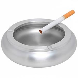 Cendrier carré en métal de qualité supérieure, finition argentée polie avec motif floral gravé orné, pour usage extérieur et domestique - Product Image 6