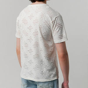 เสื้อยืดคอกลมผู้ชายผ้าฝ้ายเนื้อสัมผัสแบบดิสเทรส สไตล์แฟชั่นสตรีทแวร์ รับผลิตเสื้อพร้อมปักโลโก้ แขนสั้น ผู้ผลิต OEM ODM - Product Image 4