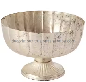 Cuencos chapados en oro fundido de aluminio de último diseño para servir chocolates y postres - Product Image 4