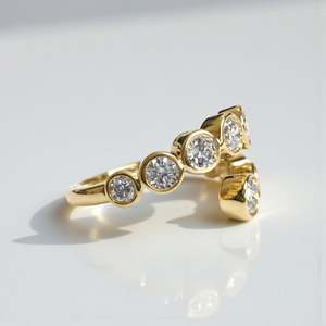 Anillo de Diamantes CVD para Mujer, Engaste de Bisel, Oro Sólido de 18k, Anillo de Compromiso con Diamante de Laboratorio, Certificado IGI, Anillo de Diamantes de Oro - Product Image 3