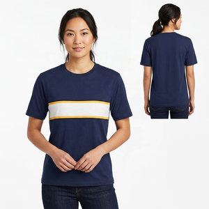 Camiseta de manga corta azul marino para hombre con ribete en contraste de rayas blancas y amarillas, corte regular, diseño casual de punto con cuello redondo. - Product Image 5