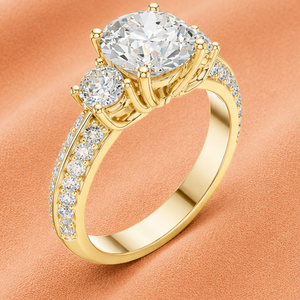 Bague de fiançailles de luxe en or jaune avec trois diamants ronds, pavée, certifiée IGI, bijoux de mariage - Product Image 3