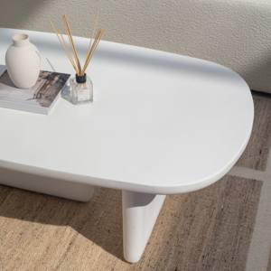 Table basse en micro-béton blanc cassé Vandana Astra Orion pour les espaces de vie modernes - Product Image 2