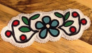 Pinza para el pelo con bordado étnico y cuentas, hecha a mano, estilo vintage, para bodas y fiestas, accesorio decorativo para el cabello de mujer. - Product Image 3