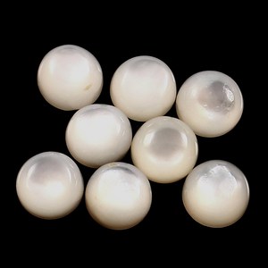 Lote al por mayor de gemas sueltas calibradas de nácar natural redondas de 6x6 mm con parte trasera plana para fabricación de joyas - Product Image 1
