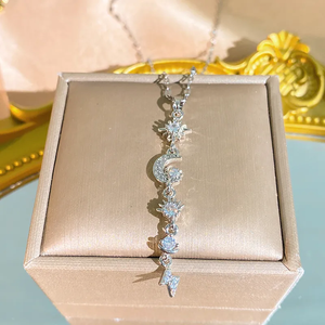 Collar con diseño de sol para mujer, chapado en oro blanco de 0.03µm de grosor, con incrustaciones de circonita y cadena de cable. - Product Image 5