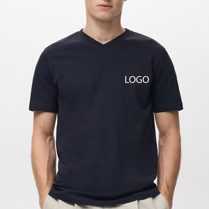 T-shirt décontracté pour homme à col en V avec logo personnalisé, en matière douce, à prix abordable, manches courtes, design tendance 2026 - Product Image 1