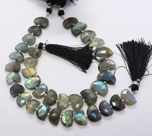 Perles fantaisie facettées en forme de D en labradorite bleue naturelle chatoyante, perles de pierres précieuses en labradorite, perle fantaisie en labradorite de forme rare - Product Image 4