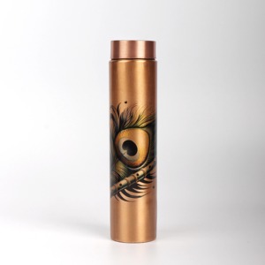 Ensemble de bouteilles d'eau en cuivre imprimé Meena avec deux verres - Product Image 6