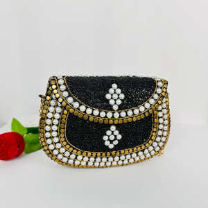 Handmade Modern <b>White</b> Pearl Beads Sling <b>Bag</b> Clutch Polished Sculpture Metal Crafts for Weddings Events Antique Shoulder Purse - Product Image 5