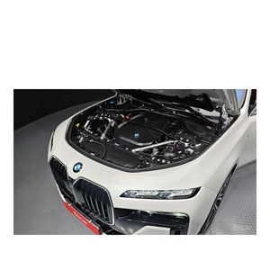 BMW Serie 7 740i XDrive M Sport 2024, 15,755 km, Caja de Cambios Automática, Volante a la Izquierda - Product Image 6