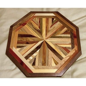 Plateau tournant octogonal en bois fait main avec incrustations géométriques, style moderne, artisanat pour la décoration intérieure - Product Image 5