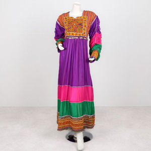 Traje Tradicional Pakistaní de 3 Piezas, Vestido Afgano Largo hasta el Suelo con Decoración de Encaje, Costura Personalizada para Bodas Formales - Product Image 3