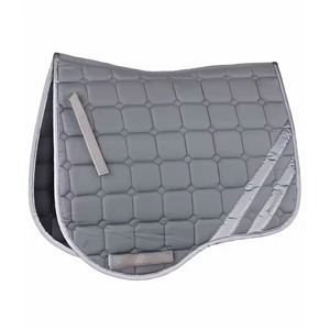 Fournisseur équestre en gros, sur mesure, tapis de selle pour chevaux en coton durable, doublure en polycoton, haute qualité pour les courses de chevaux - Product Image 1