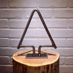 Fer décoratif fil épais X MAS cadre d'arbre Accent de bureau objet décoratif de Noël au début de la saison prix réduit - Product Image 1