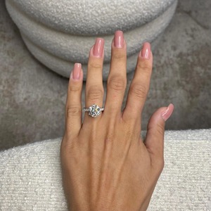 Anillo de Compromiso Clásico con Cristal de Corte Brillante Redondo, Engaste de Puntas, Engaste de Bisel, Diseño Floral para Fiesta, Joyería Fina para Mujer - Product Image 2