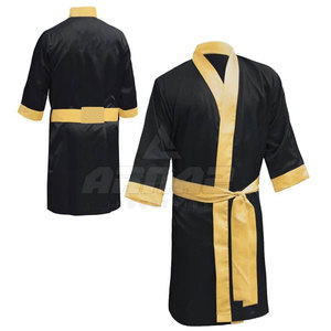 Robes de boxe de bonne qualité en satin, design personnalisé et construction légère. - Product Image 4
