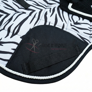Juego de almohadillas para silla de montar de caballo con estampado de leopardo, almohadilla acolchada absorbente de impactos con correas ajustables y combo de velo antimosquitos de moda. - Product Image 5