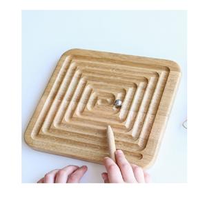 Jeu de labyrinthe en bois Montessori |   Puzzle magnétique en marbre pour enfants |   Jouet sensoriel éducatif pour développer la motricité fine - Product Image 1