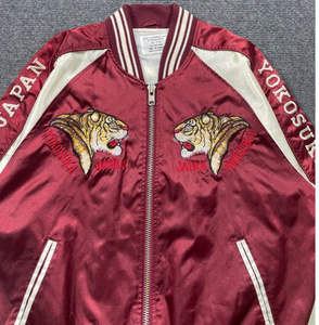 Chaqueta de Béisbol de Satén para Hombre de Alta Calidad, Chaqueta Varsity Estilo Urbano para Hombres a la Moda - Product Image 6