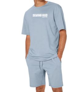 เสื้อยืดและกางเกงขาสั้นสไตล์วินเทจสำหรับฤดูร้อน ชุดลำลองผู้ชายทรงหลวม แห้งเร็ว ผ้าพิมพ์ลายตามสั่ง สีสันสดใส เสื้อผ้าผู้ชาย - Product Image 1