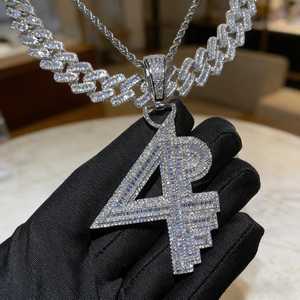 Hip-Hop 925 Sterling Silber 18K Vergoldeter Moissanit Zahlen-Anhänger Charm Unisex Party-Accessoire Brillantschliff Kanal-Fassung - Product Image 3