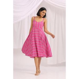 ชุดเดรสมิดิสีชมพูแขนกุดสำหรับผู้หญิง สายเดี่ยวพิมพ์ลายเรขาคณิต ชุดเดรสลำลองฤดูร้อนทรงเอ - Product Image 1