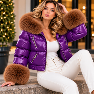 Manteau matelassé respirant en satin pour femmes avec bordure en fourrure moelleuse, veste en cuir style motard chaude pour l'hiver - Product Image 4