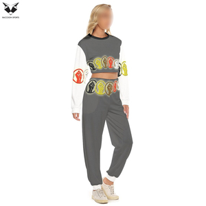 Conjunto deportivo de dos piezas para mujer, top corto moderno con pantalones jogger, ideal para correr, hacer ejercicio, estar en casa y estilo urbano. - Product Image 4