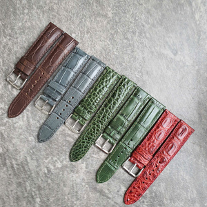 Bracelet de montre en cuir de crocodile fait main et personnalisé Luxali avec boucle en acier inoxydable - Bracelet durable et élégant - Product Image 5