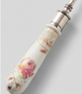 Poignée en résine blanche avec ensemble de couverts à motif floral rose tête d'argent élégante à manger essentielle parfaite pour la cuisine à la maison et les cadeaux - Product Image 3