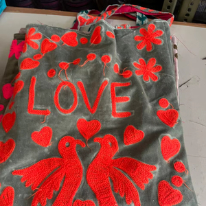 Bolso Tote de Terciopelo Premium Bordado al por Mayor, Bolso Tote Natural Hecho a Mano para Mujer, Bolsos de Playa de Verano, Bolso de Diseño Único - Product Image 1