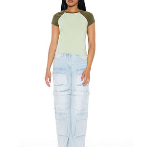 Camiseta de Moda Urbana Ajustada Personalizada al por Mayor, Camiseta de Cuello Redondo Informal de Alta Calidad para Mujer - Product Image 5