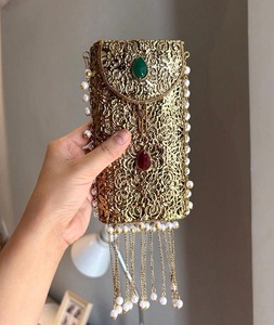 Luxury Handmade Customized Shape Lightweight Fashion Clutch Bag Gold-Plated Crystal Bead Embroidery Chain Metal F S - Product Image 3