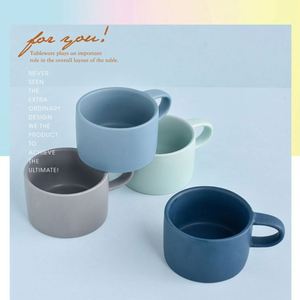 แก้วกาแฟเซรามิกเคลือบด้านหลากสีสไตล์มินิมอล แข็งแรงทนทาน เหมาะสำหรับเป็นของขวัญ ใช้ในออฟฟิศ หรือดื่มชายามบ่าย - Product Image 4