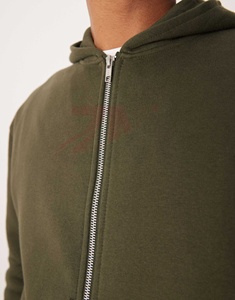 Conjunto de sudadera con capucha y pantalón deportivo para hombre, con logo personalizado, forro polar cálido, para entrenamiento, gimnasio y uso al aire libre, precio económico, venta al por mayor. - Product Image 4