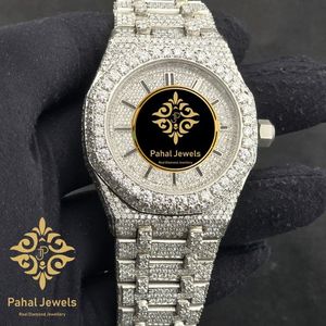 Montre de luxe Pahal Jewels avec diamants, boîtier rond en acier inoxydable de 40 mm, mouvement analogique, fermoir pliant lumineux, unisexe - Product Image 1