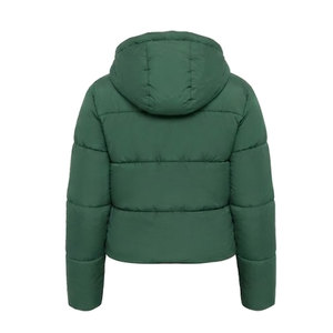 Veste à capuche confortable pour femme, idéale pour l'hiver, les occasions décontractées et les activités de plein air - Product Image 5