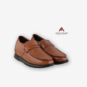 Mocassins pour hommes en cuir véritable marron, à talon compensé dissimulé, bout rond, à enfiler, avec semelle intermédiaire EVA amortie et semelle extérieure en caoutchouc, pour une confort toute la journée - Product Image 5