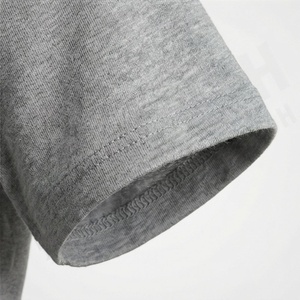 เสื้อครอปท็อปผ้าฝ้ายสีตามสั่งสำหรับผู้หญิง เป็นมิตรกับสิ่งแวดล้อม ออร์แกนิค ยั่งยืน เหมาะสำหรับสตรีทแวร์ ฟิตเนส ออกกำลังกาย เสื้อยืดแอคทีฟแวร์ - Product Image 6