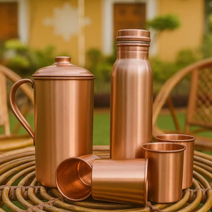 Ensemble de carafes à eau en cuivre pur - Pichet ayurvédique pour la santé avec design luxueux, anti-fuite, pour la maison et en coffret cadeau - Product Image 1