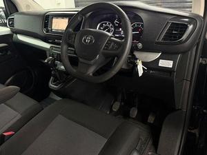 BUENA OFERTA 2021 PROACE VERSO 1.5D SHUTTLE MPV MEDIANO MWB EURO - Product Image 2